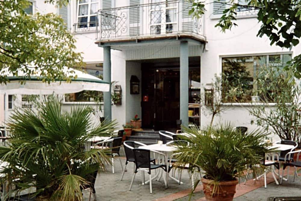 Ferienwohnung Casa L. - Appartement 2 - Hotel Louis Müller in Bitburg, Eifelkreis Bitburg-Prüm