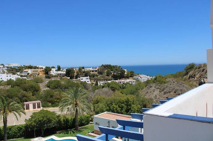 Apartment for 4 people, with pool and balcony as well as garden in Mojácar