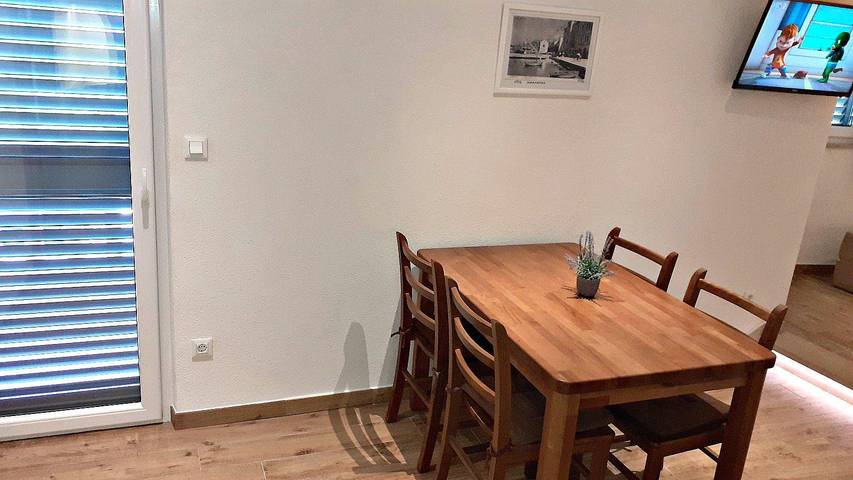 Ferienwohnung für 3 Personen, mit Balkon in Baska Voda - 4