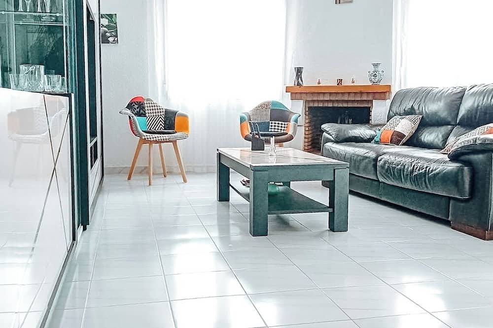 Fee4Me Villa with private pool in Ciudad Quesada, Rojales