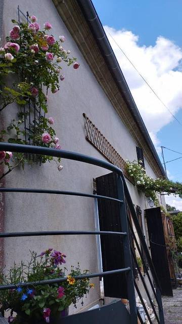 Location de vacances pour 10 personnes, avec terrasse à Cadillac (entreprise)