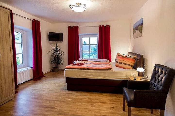 Ferienwohnung für 4 Personen, mit Balkon und Garten, mit Haustier - 1