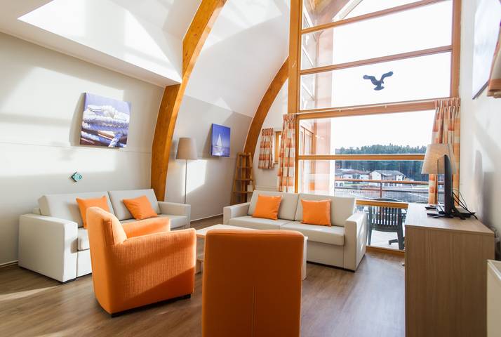 Bungalow für 8 Personen, mit Sauna und Balkon/Terrasse sowie Balkon - 1