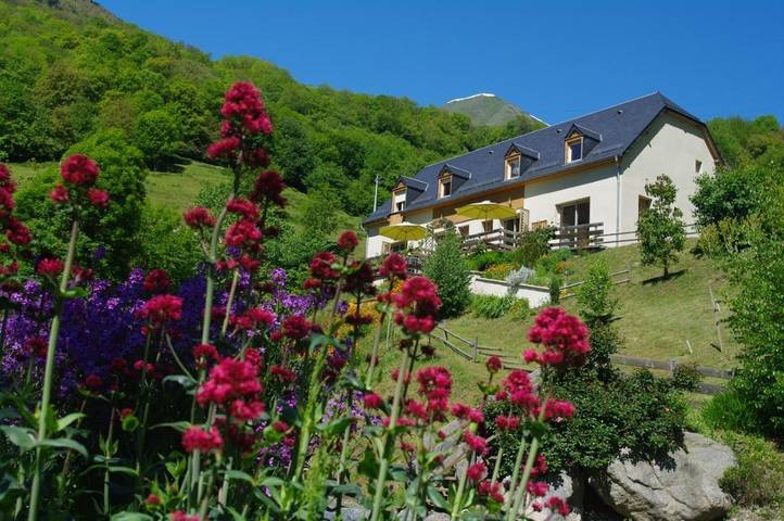 Gîte pour 4 personnes, avec Terrasse et Vue à Sassis