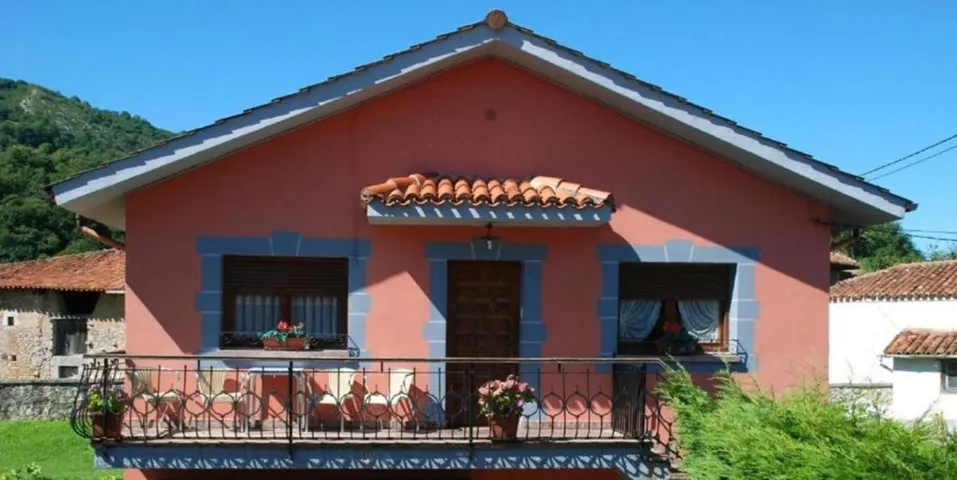 Ferienhaus für 6 Personen, mit Ausblick und Terrasse - 1