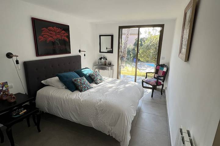 Villa pour 8 personnes, avec jardin ainsi que jacuzzi et terrasse à Toulon - 3