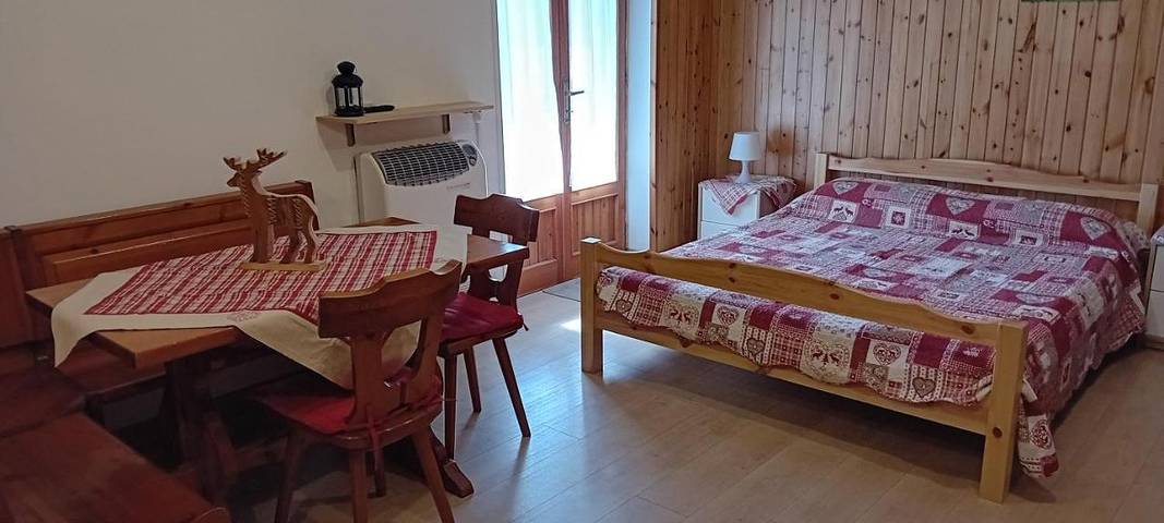 Appartamento vacanze per 4 persone, con giardino e panorama, con animali domestici - 1