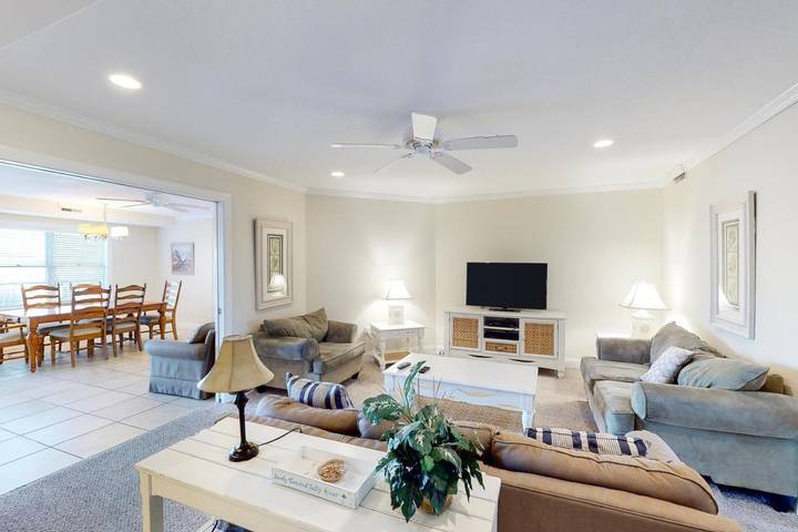 Apartamento de vacaciones para 9 personas, con balcón y piscina - 1