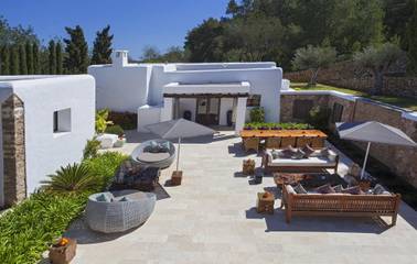 Holiday home in Santa Eulària des Riu, East Ibiza für 8 