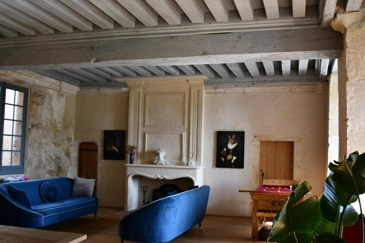 Six-Bedroom House in Saincaize-Meauce, Nièvre