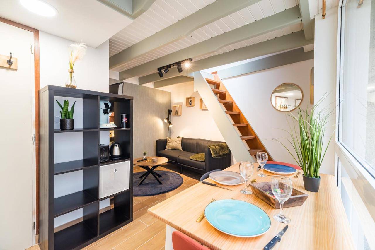 Appartement entier, New: L'Écrin Secret face à la Gare ! in Guingamp, Région de Guingamp