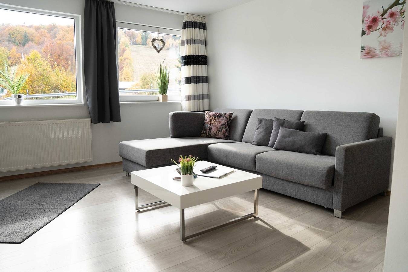 Geheel appartement, Appartement "Villa Nordhang - Appartement 5" met Uitzicht op de Bergen, Terras & Wi-Fi in Winterberg, Hochsauerlandkreis