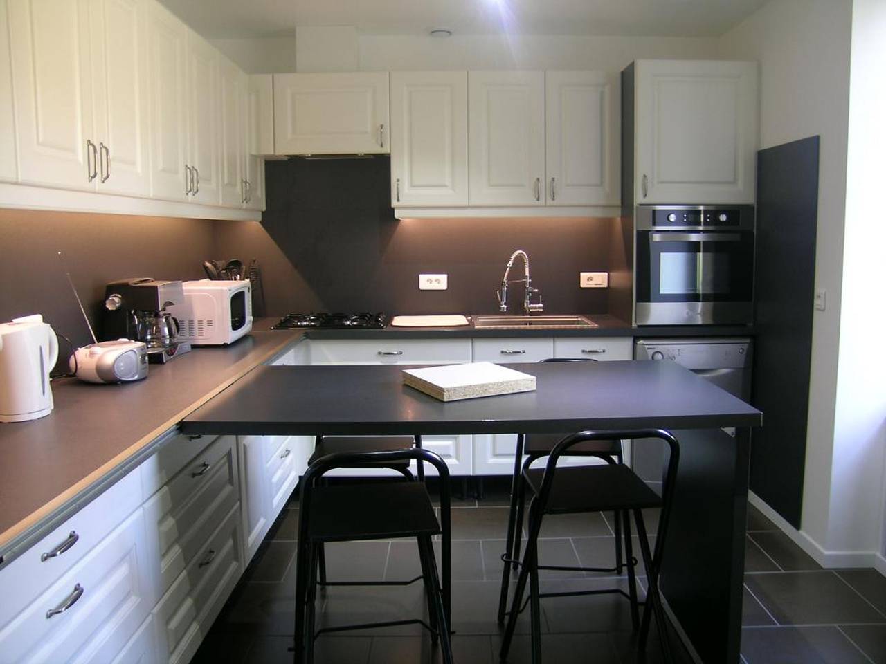 Casa renovada cerca de bosque Tronçais, se aceptan mascotas in Urçay, Región de Montluçon