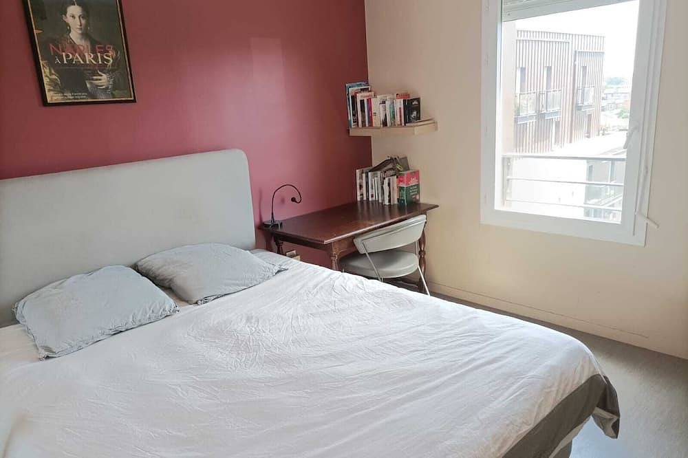Entire apartment, Cosy Apartment - Rooftop - Parking - Paris in Vitry-sur-Seine, Val-de-Marne