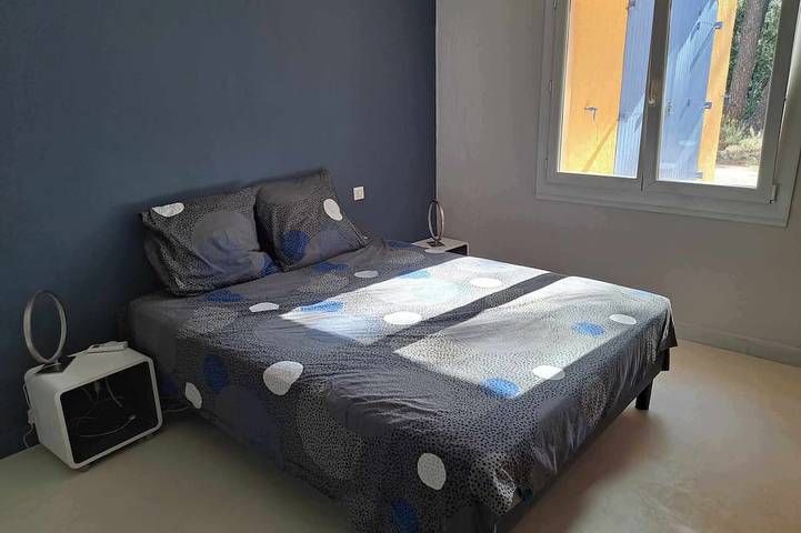 Location de vacances pour 8 personnes, avec jardin et terrasse à Uchaux - 4