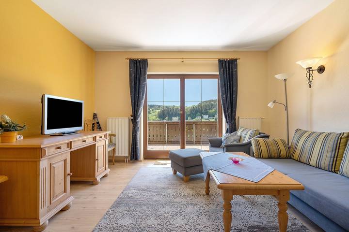 Ferienwohnung für 4 Personen, mit Balkon im Erzgebirge - 3