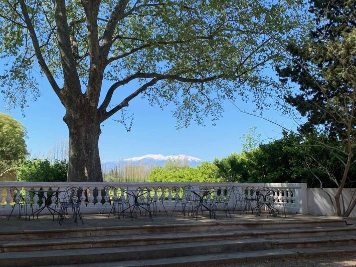 Location de vacances pour 6 personnes, avec Terrasse et Jacuzzi ainsi que Jardin et Piscine à Saint-Génis-des-Fontaines