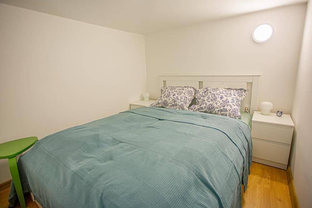 Ganze Wohnung, Cosy gallery flat in Akacfa st. in Budapest, Danube-Ipoly National Park