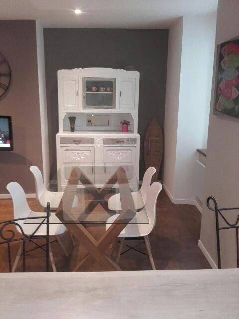 Appartement entier, Lesneven Appart Nuitee in Lesneven, Région de Brest