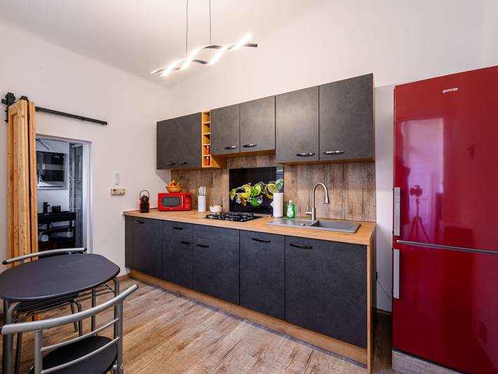 Ferienwohnung für 4 Personen, mit Balkon und Terrasse in Graz