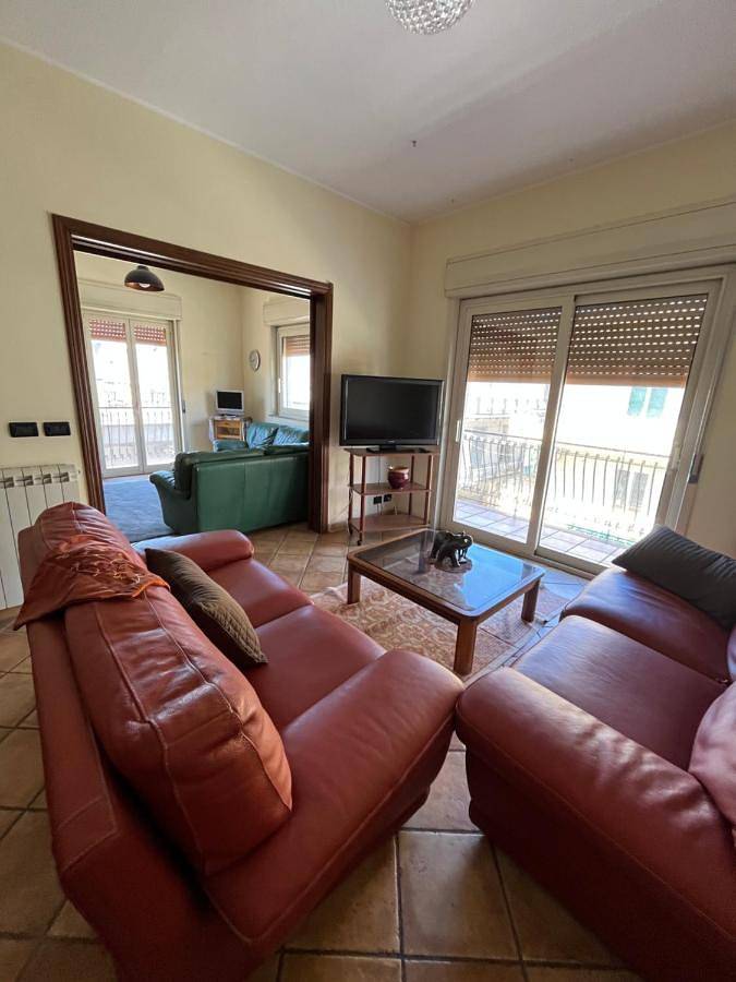 Gîte pour 4 personnes, avec vue et terrasse à Spadafora - 4