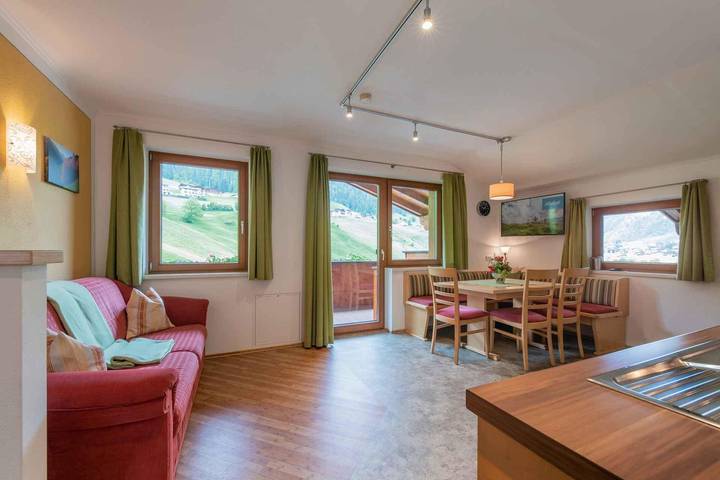 Pension voor 6 personen, met sauna en tuin, kindvriendelijk in Regio Innsbruck
