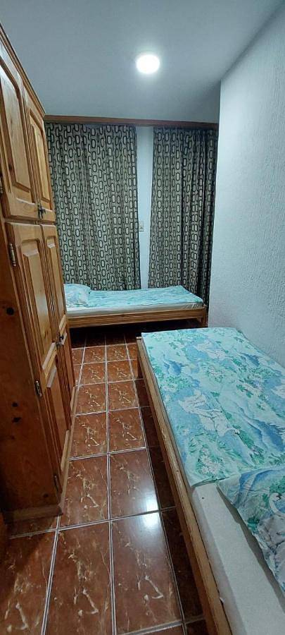 Maison d’hôte pour 3 personnes, avec balcon et vue dans Bar - 2