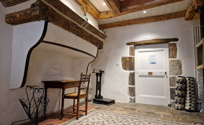 Gîte pour 15 personnes, avec terrasse à Compeyre - 3