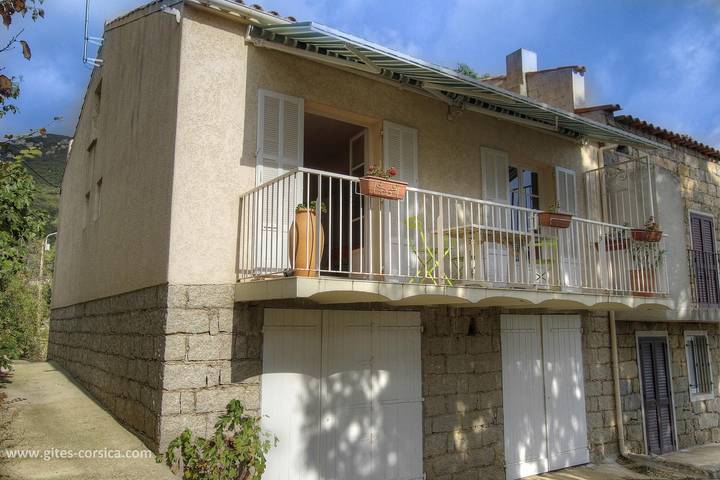 Gîte dla 4 osób, z taras w Monacia-d'Aullène