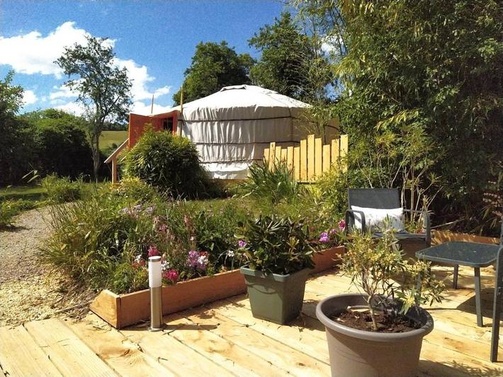Tente pour 4 personnes, avec jardin et vue dans Nièvre - 2