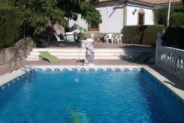 Gîte pour 10 personnes, avec jardin et terrasse à Prado del Rey