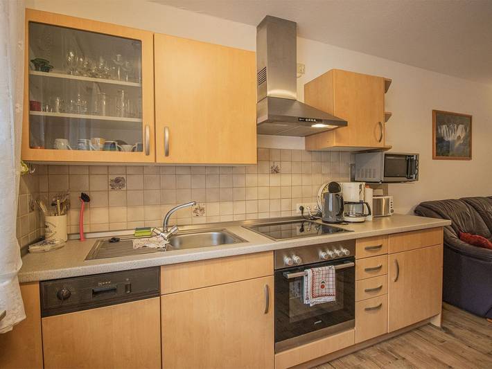 Hel lägenhet, Apartment 'Schneckenhus' with Balcony, Outdoor Seating, and Wi-Fi in Lautenbach, Central Black Forest