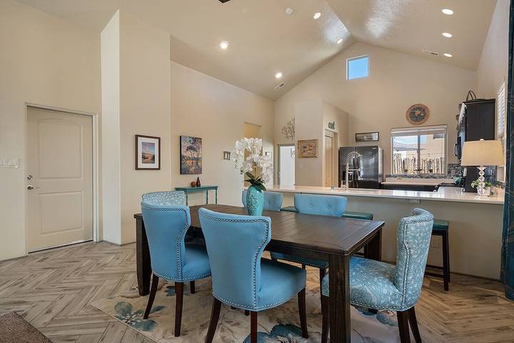 Vacation rental for 6 people, with yard and terrace in New Mexico