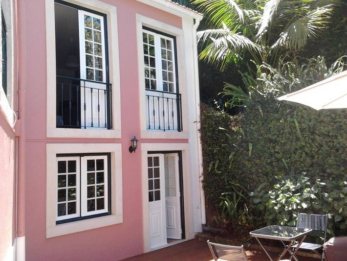 Pousada para 3 pessoas, com vista e jardim em Sintra