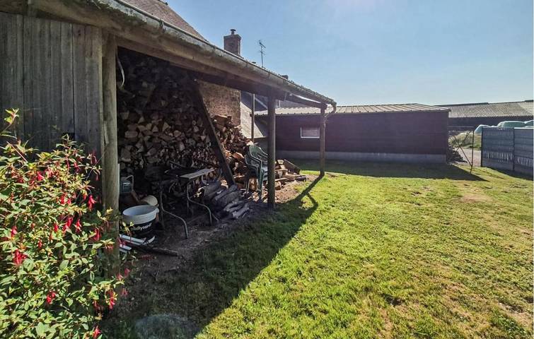 Location de vacances pour 6 personnes, animaux acceptés à Fleurigné - 2