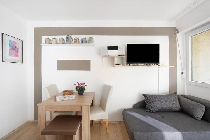 Estudio entero, Estudio "Paulas" con balcón y wifi in Neuschwanstein, Füssen