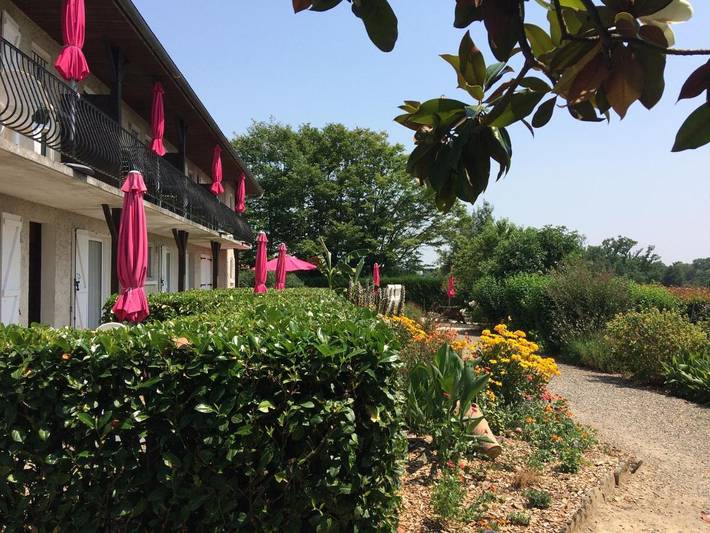 Location de vacances pour 2 personnes, avec jardin et vue dans Lac d'Uby - 4