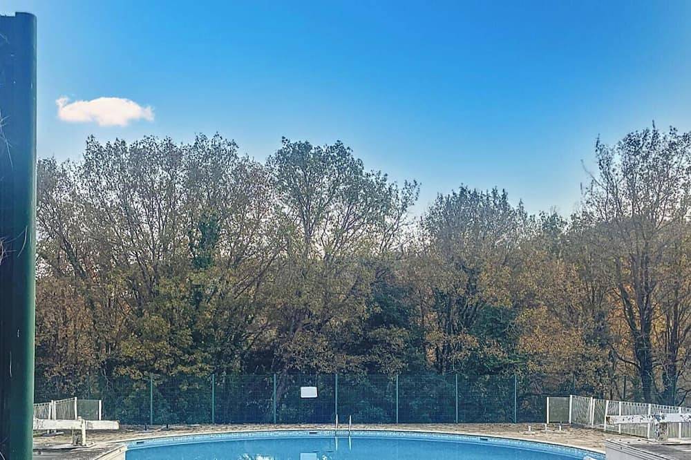 Appartement entier, Independent studio with garden in Sophia-Antipolis in Sophia Antipolis, Côte méditerranéenne (France)
