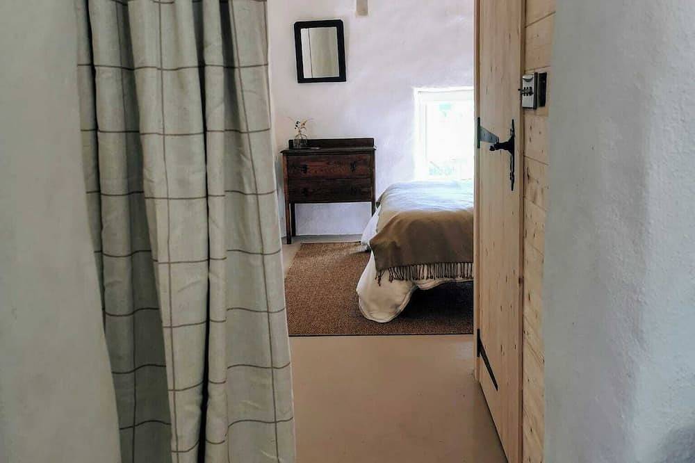 Mourne Mountain Cosy Couples Retreat at The Coop with Hot-Tub (pet friendly) in Grafschaft Down