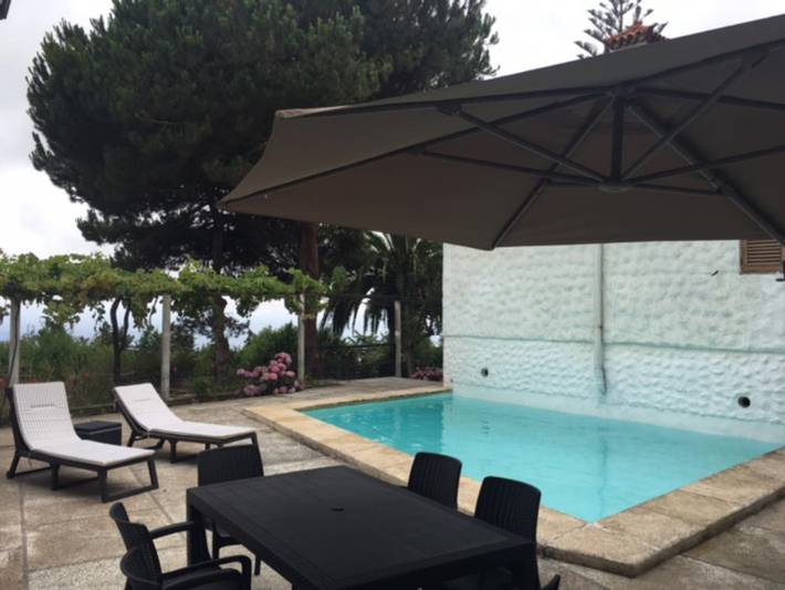 Gîte pour 6 personnes, avec piscine et jacuzzi ainsi que terrasse et jardin, animaux acceptés dans Gran Canaria