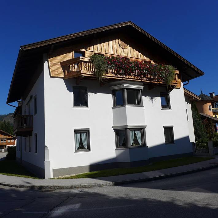 Ferienwohnung für 4 Personen, mit Balkon und Garten in Kramsach