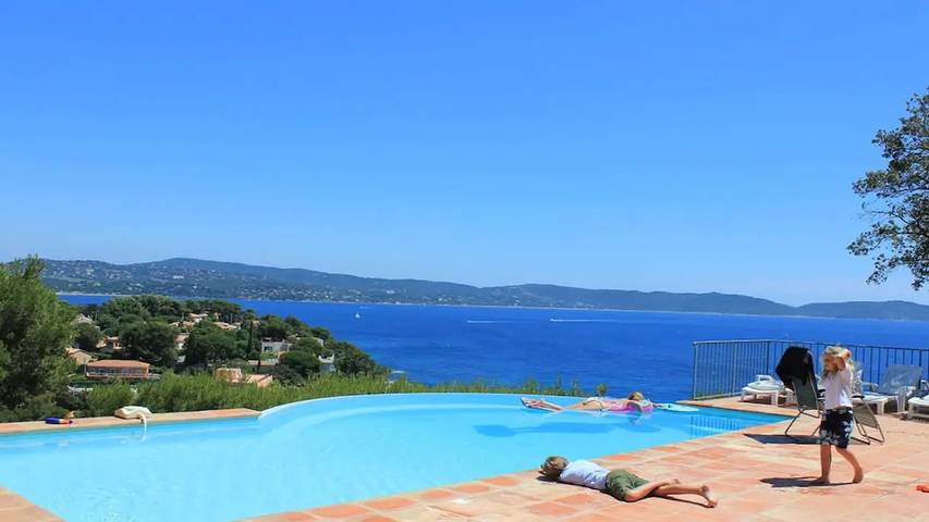 Villa pour 10 personnes, avec jardin et piscine, animaux acceptés à Cavalaire-sur-Mer - 2