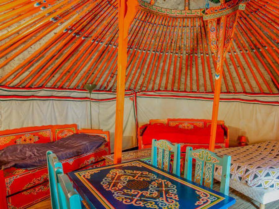 Camping Les Dis Village Insolite - Hébergement 2 personnes - yourte in Saint-Benoît-des-Ondes, Baie du Mont-Saint-Michel