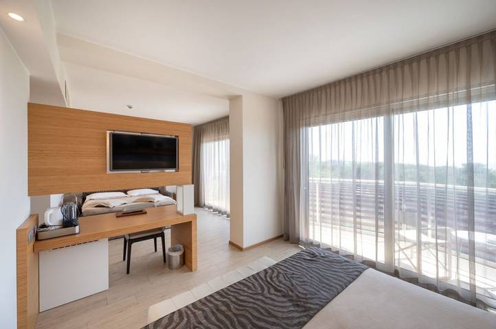 Vakantiewoning voor 2 personen, with terras and uitzicht op zee as well as tuin in Bibione Pineda