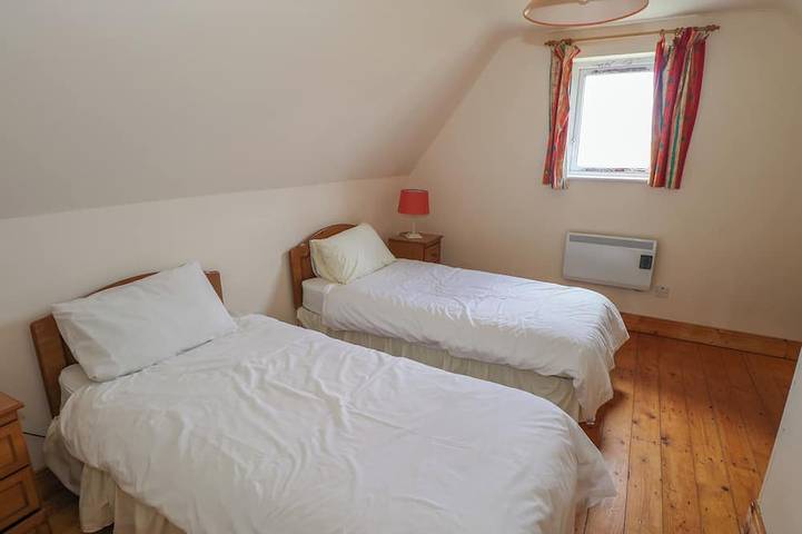 Gîte pour 6 personnes, avec jardin, animaux acceptés dans Ile D Achill - 3