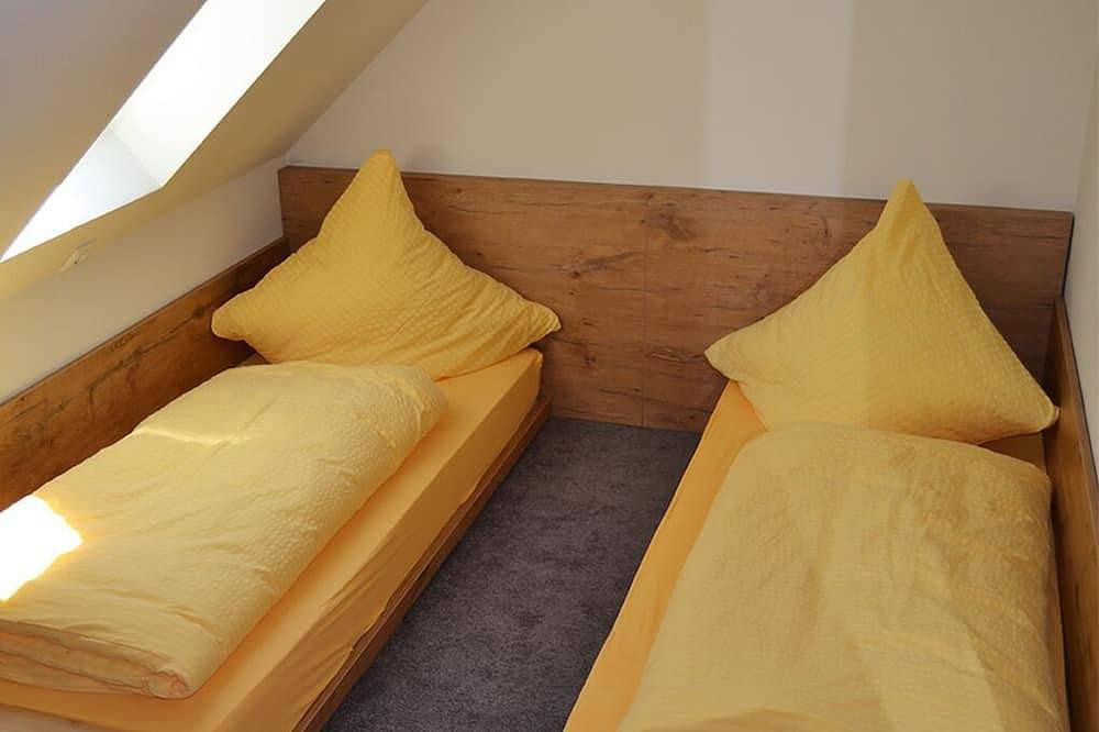 Apartamento inteiro, Vacation apartment/apartment for 6 guests with 75m² in Colmberg (177323) in Colmberg, Romantische Straße