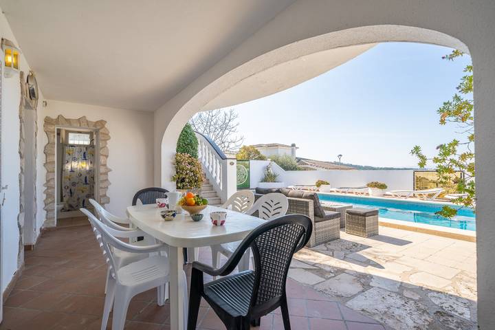 Chalet para 8 personas, con jardín y balcón en Alt Empordà - 2