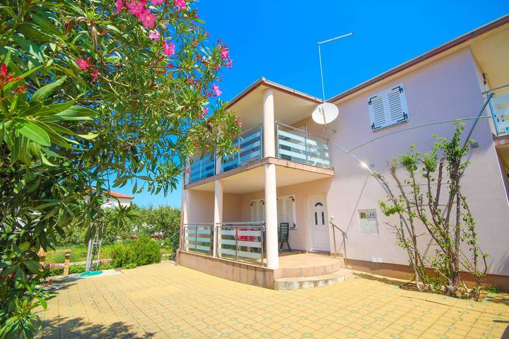 Ganze Wohnung, Apartment Mara - two bedroom apartment in Tribunj, Šibenik-Knin