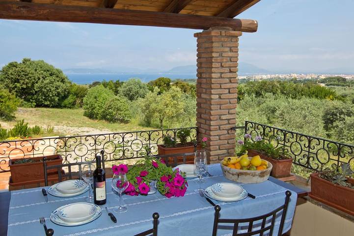Casa vacanza per 10 persone, con giardino e balcone - 1