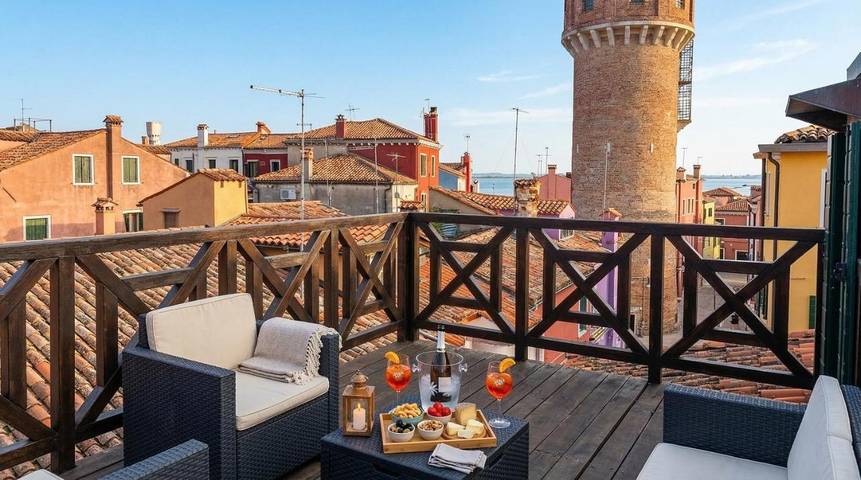 Location de vacances pour 9 personnes, avec terrasse et vue dans Burano - 2